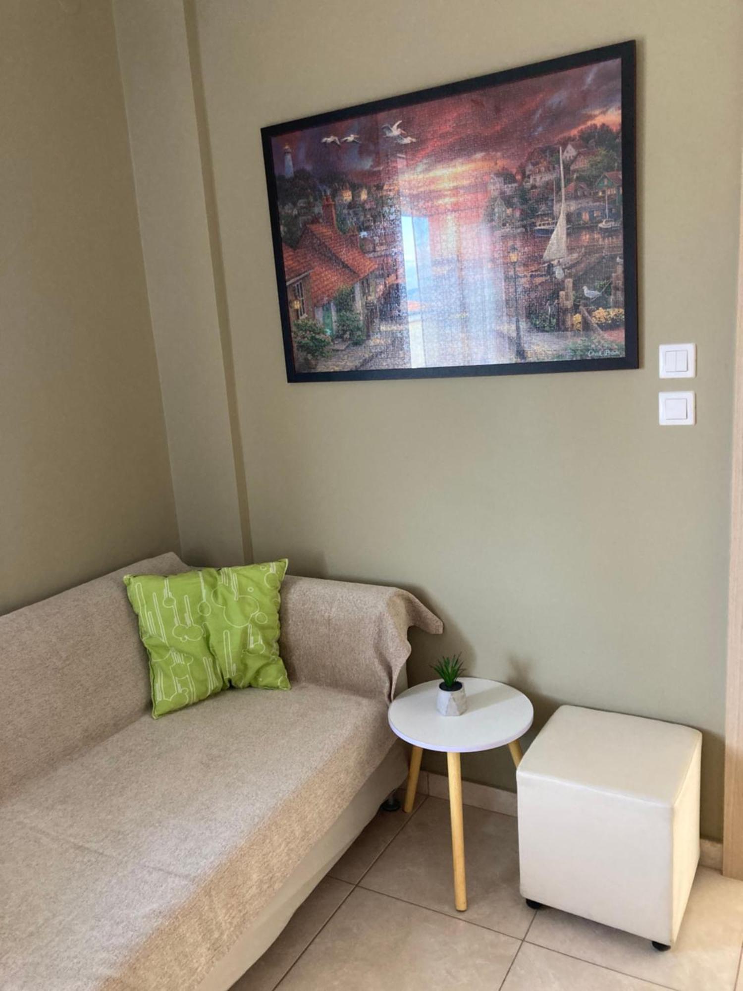 וריה Small Apartment, Great View! מראה חיצוני תמונה