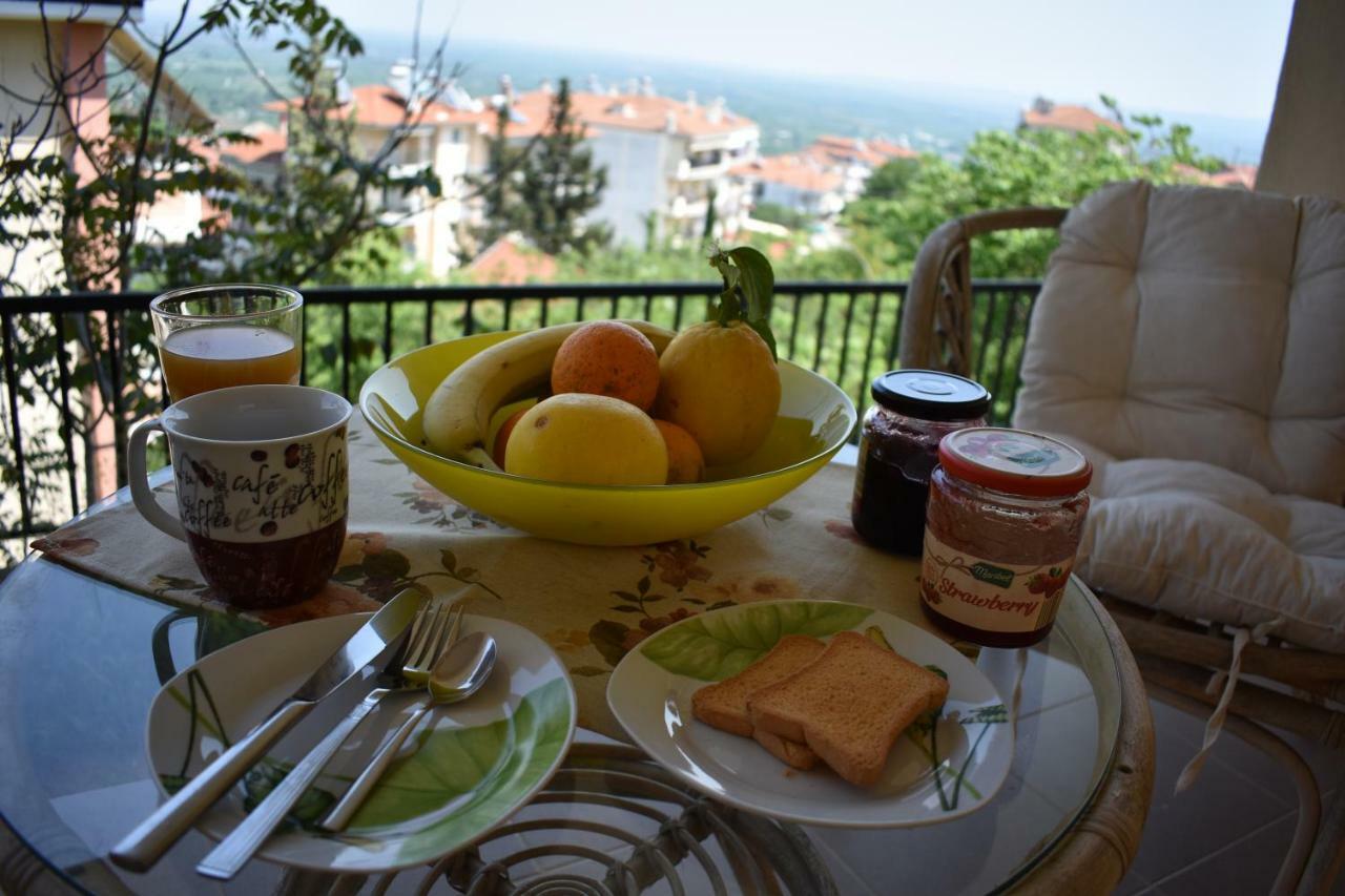 וריה Small Apartment, Great View! מראה חיצוני תמונה